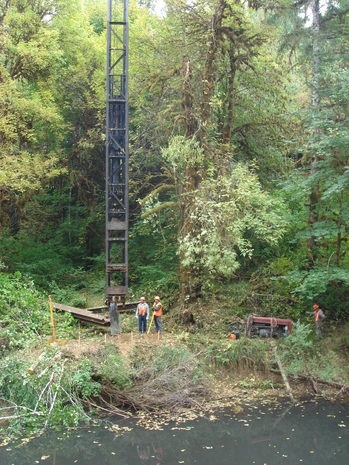 Pile Driving - Photo 1